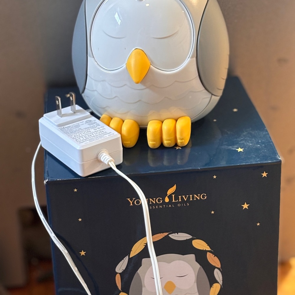 Young Living Owl Diffuser with Charger